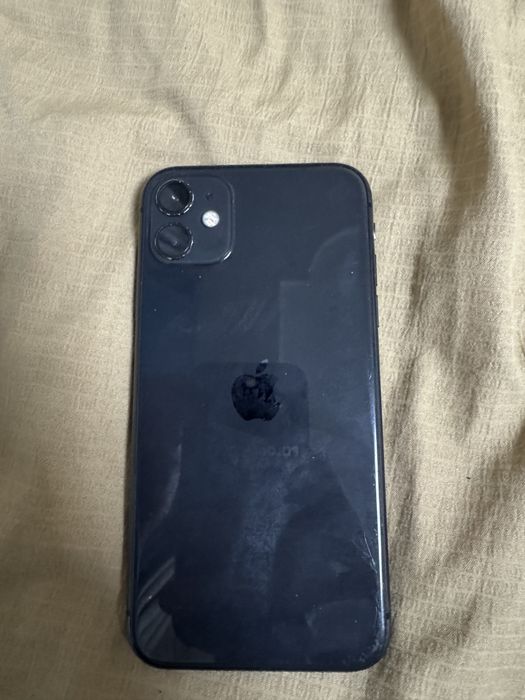 Продам айфон 11 64гб