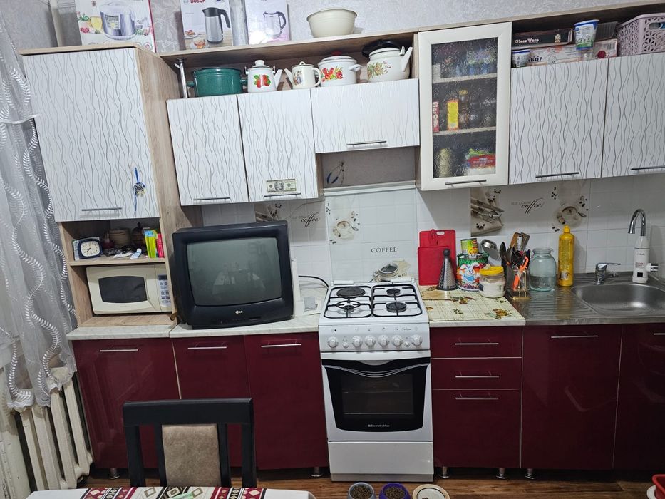 Продам кухонный гарнитур