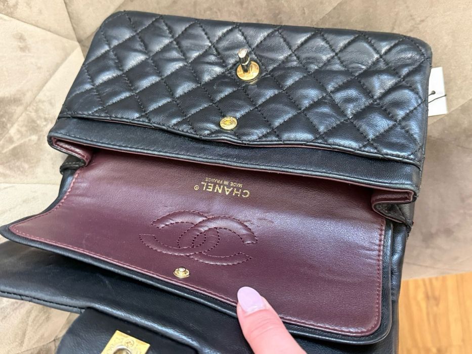 Geanta Chanel neagra