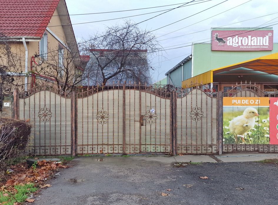 Vând casă vis-a-vi de Yazaki