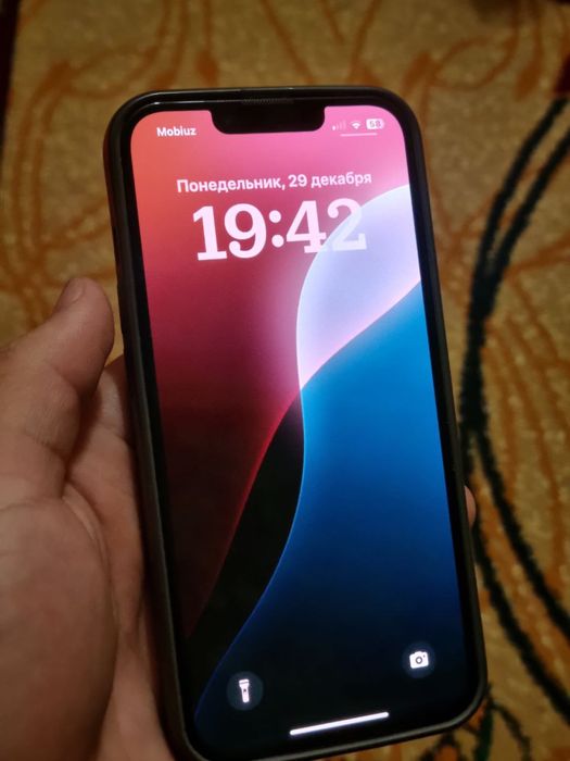 iPhone 14 ozi holati ideal