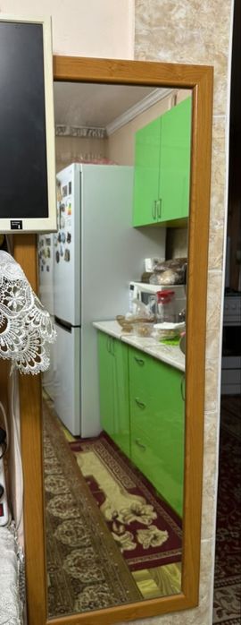 Прихожая с зеркалом