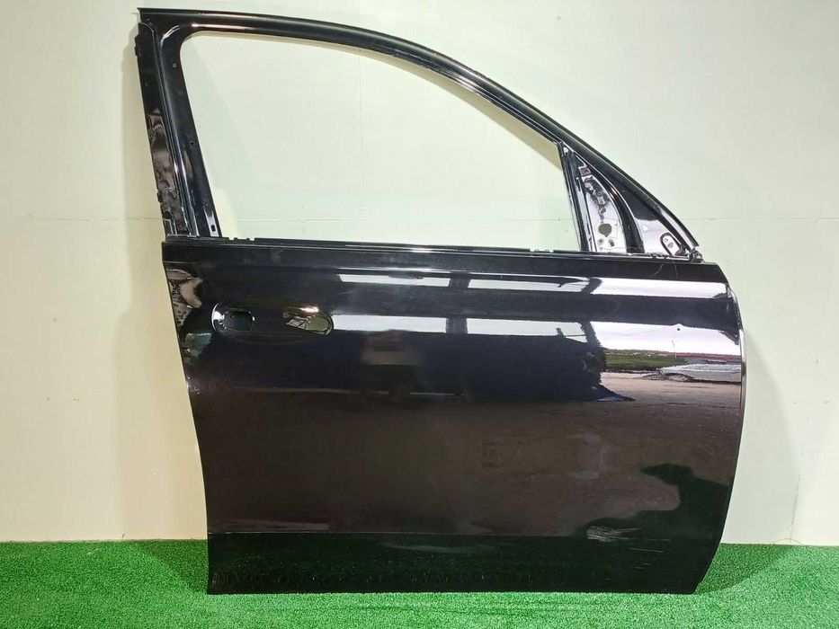 врата предна дясна Mercedes W167 GLE 2019-2025 г. #1012V