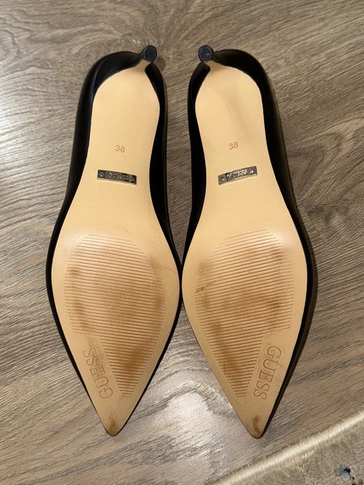 Туфли на каблуке Guess