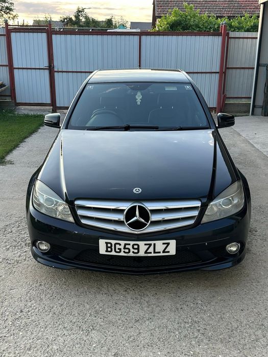 Vând Mercedes Benz C W204-2.2cdi