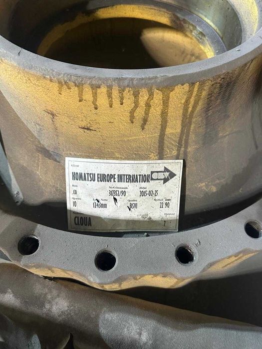 Ступица  KOMATSU