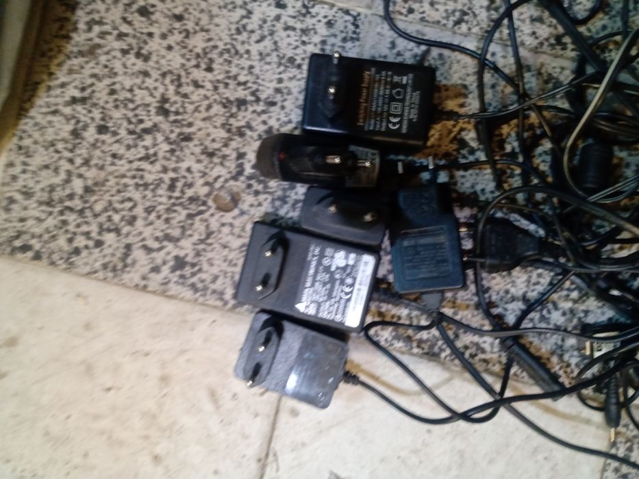 Зарядни устройства за телефони