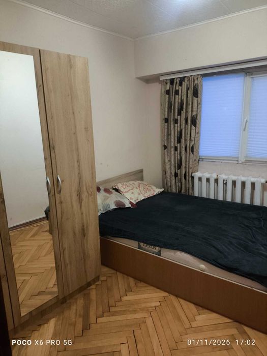 Vand Apartament cu 4 camere - Zona Trust - etaj 2