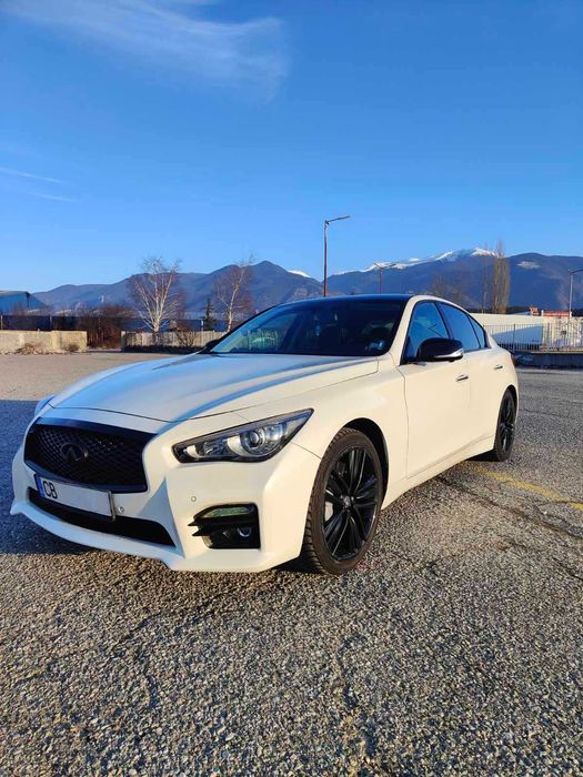Infiniti Q50 S Hybrid