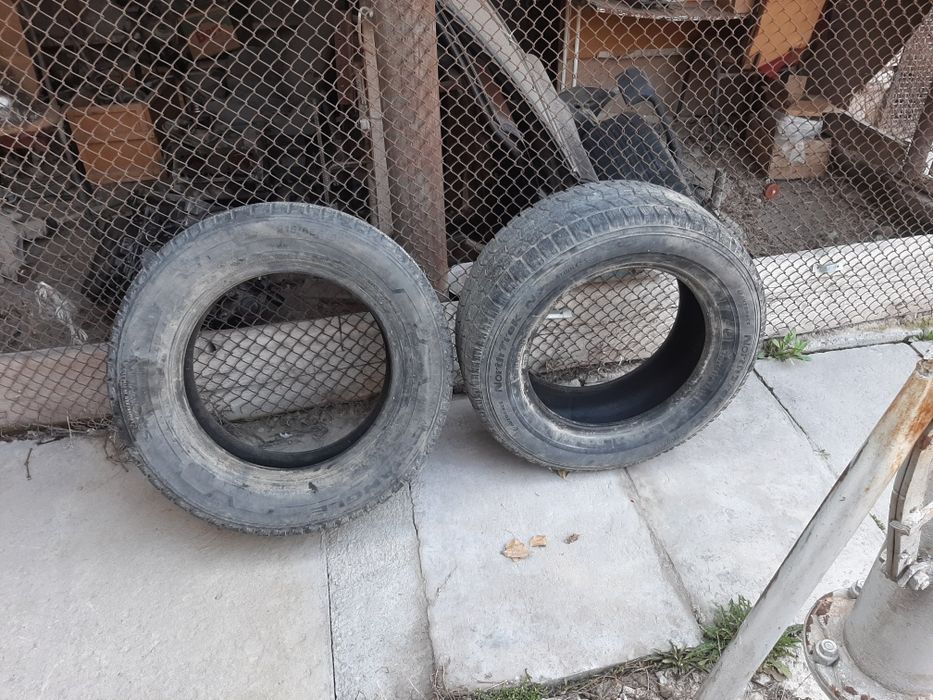 Шины 215/65/16 .