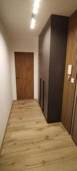 Дава се под наем Двустаен апартамент в Бургас, Братя Миладинови - 68 кв.м за 637.5 € - Снимка #3