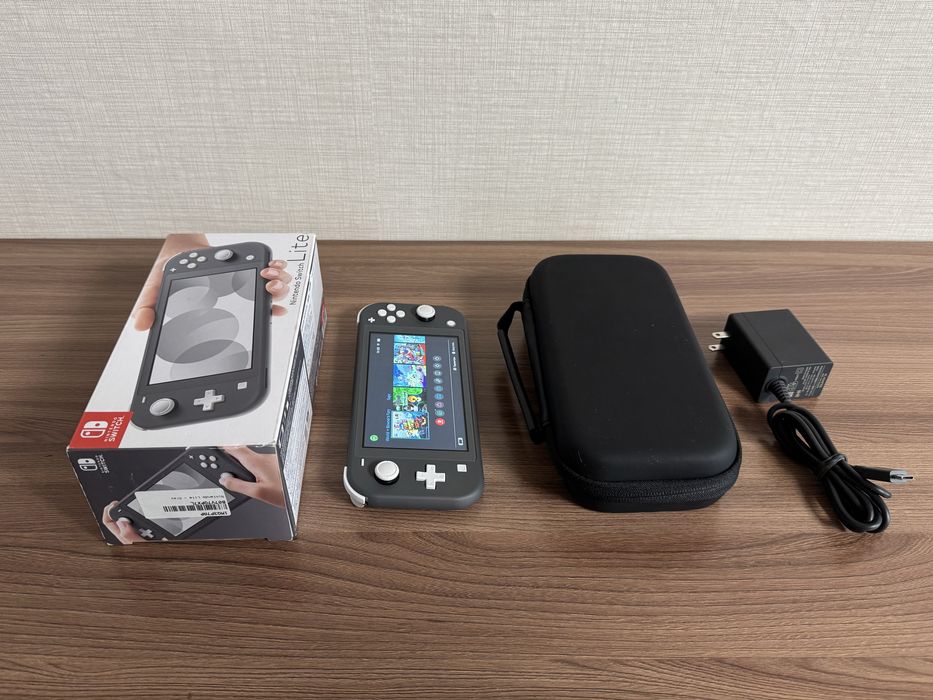 Прошитый серый Switch Lite + 40 игр (Есть отправка)