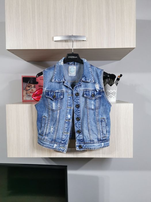 Vesta de blugi Bershka