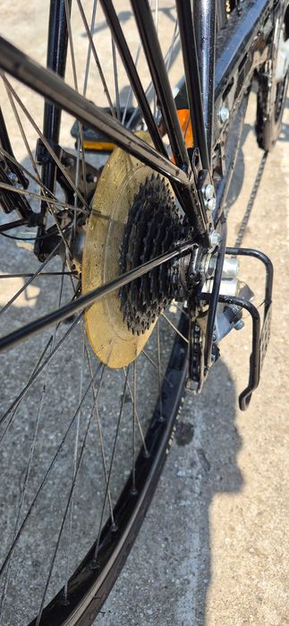 Bicicleta de 28 pentru bărbați