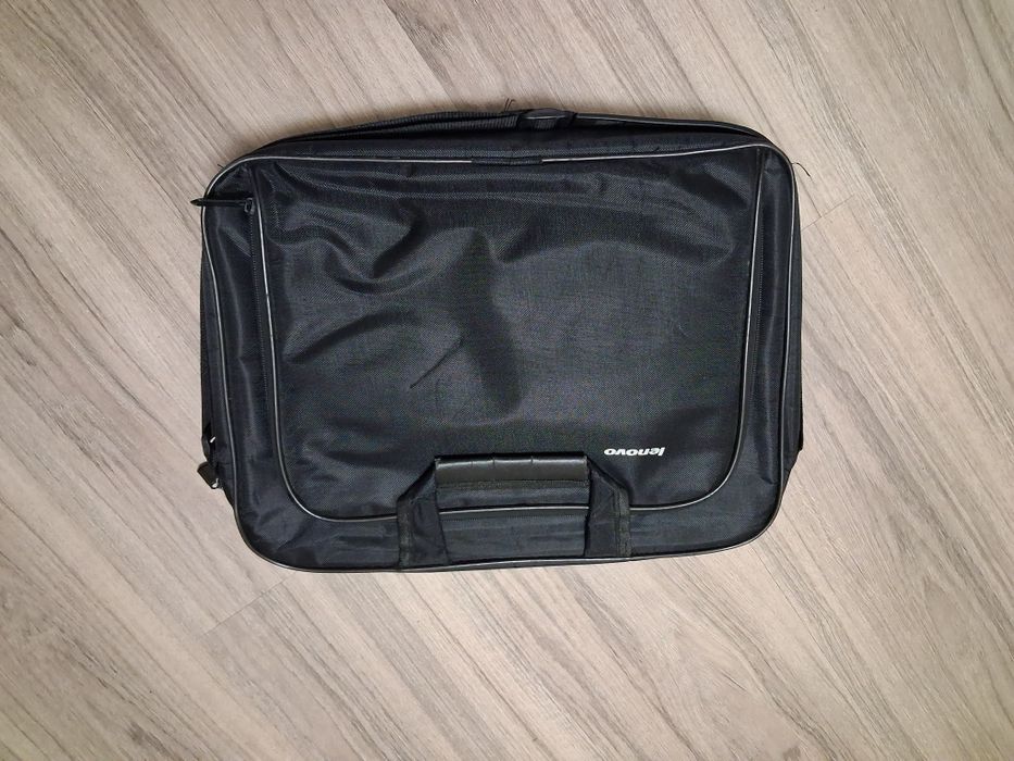 Сумки для ноутбуков разные