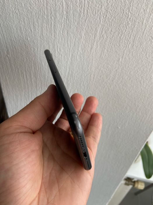 Iphone 8 display, baterie, caracasa/sticla spate