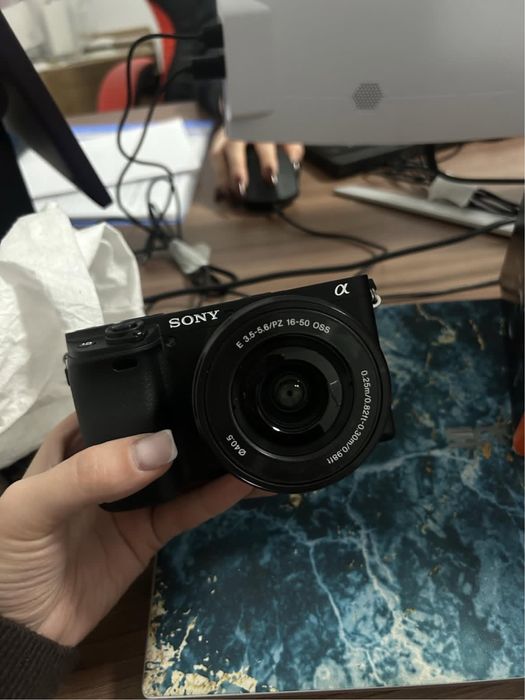 Sony alpha ILCE -6400L черный Sel 16-50мм