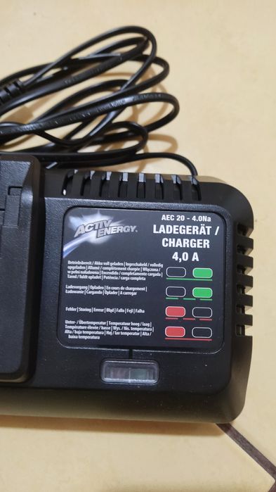 Încărcător acumulatori ferrex activ energy