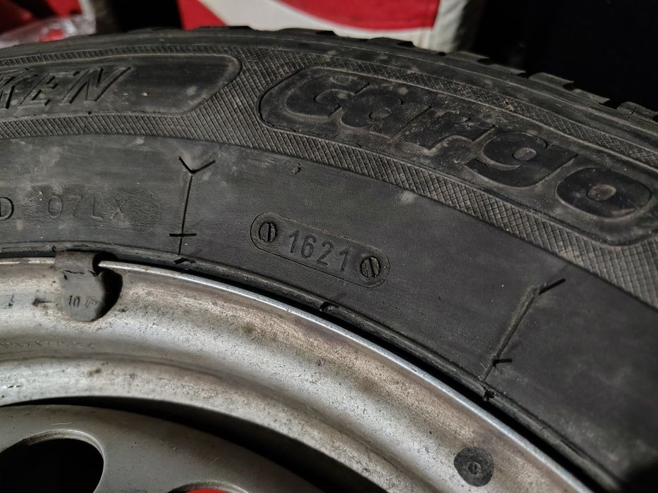 Anvelope 16 pt T5 215/65/16C