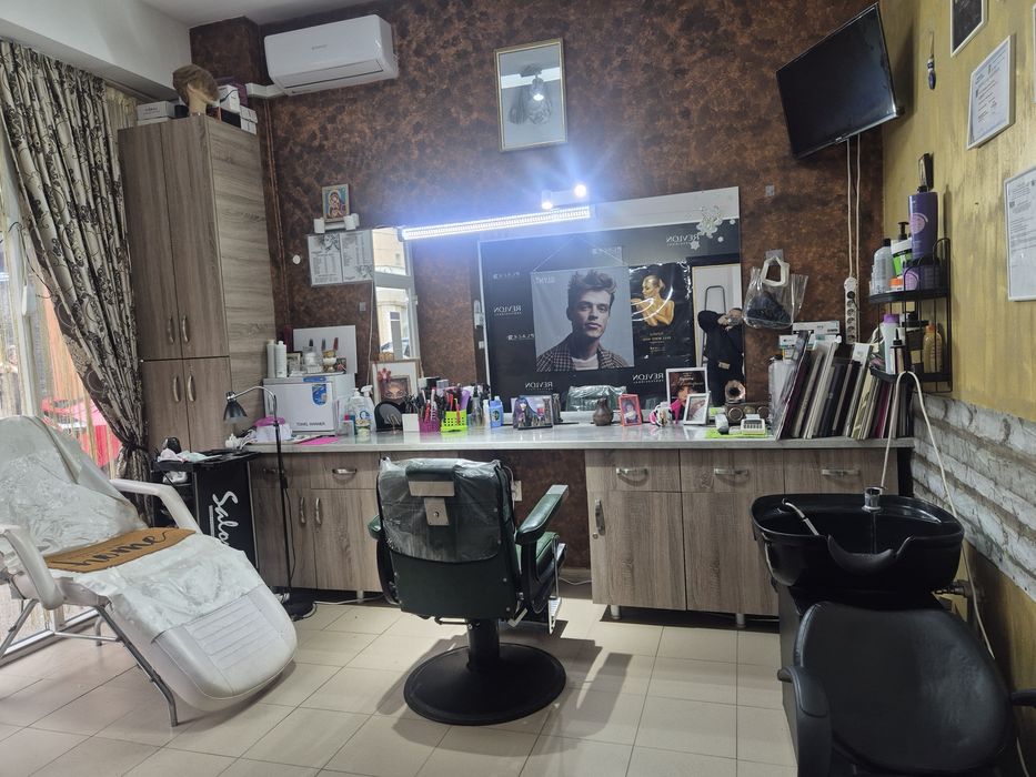 Închiriez spațiu in salon de înfrumusețare