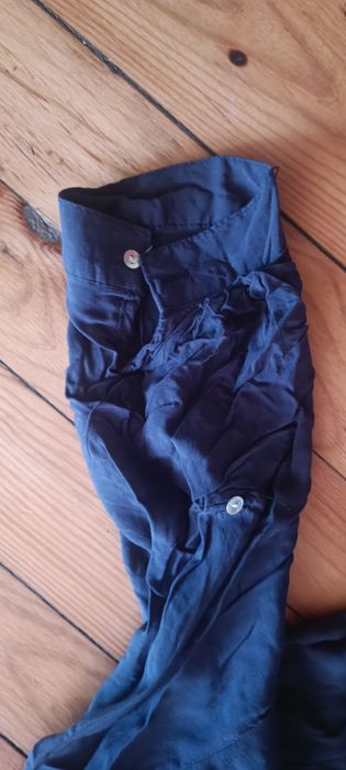 Дамска риза 7 €.