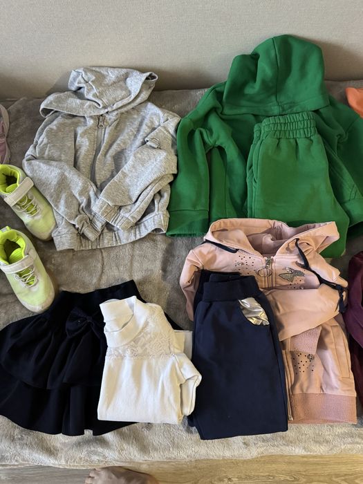 Вещи на девочку 4-5 лет