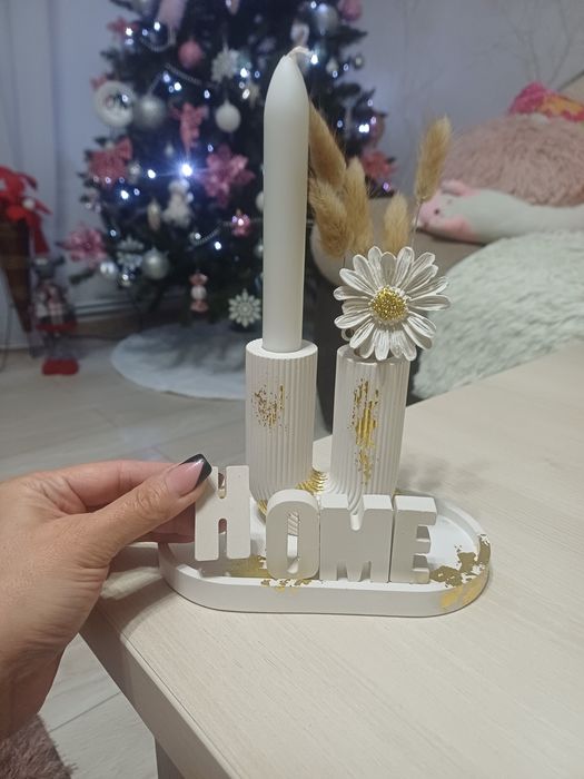 Decoratiune din ipsos