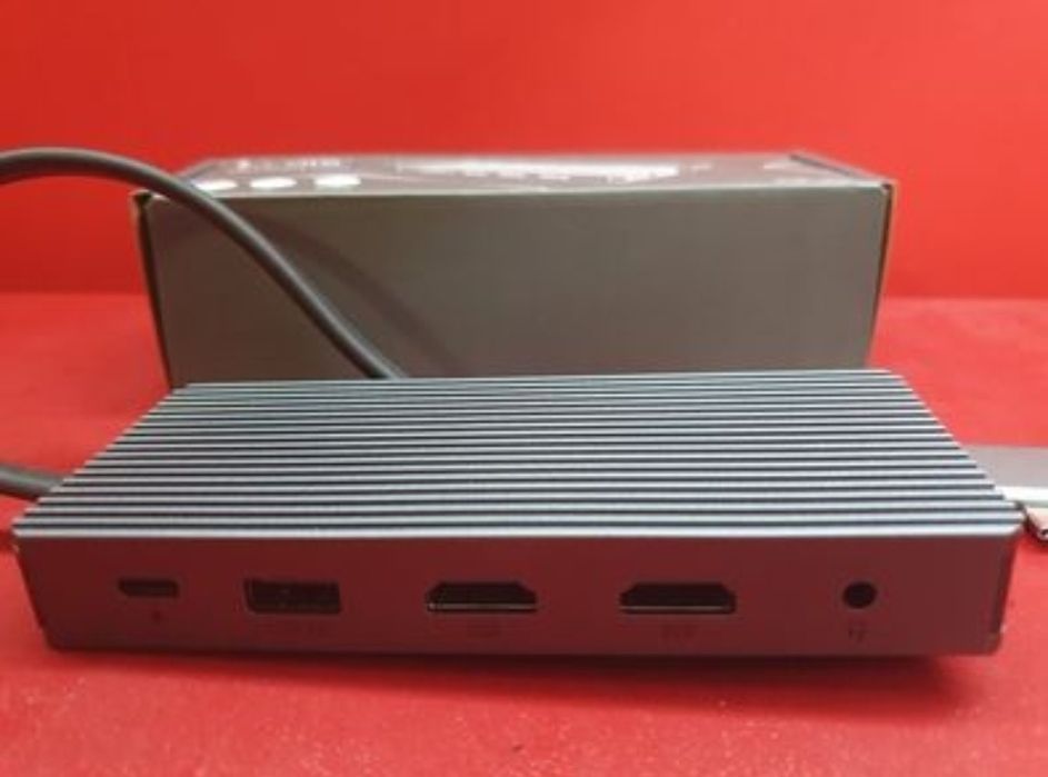 Докинг станция за Macbook USB-C