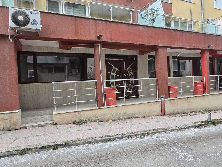 Дава се под наем Офис в Варна, Гранд Мол Варна - 100 кв.м за 747.66 € - Снимка #10