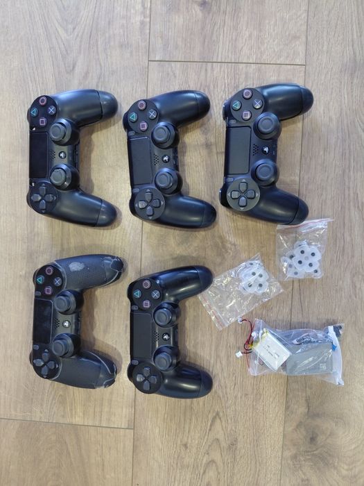 Ps 4  slim 5 контролера 5 игри