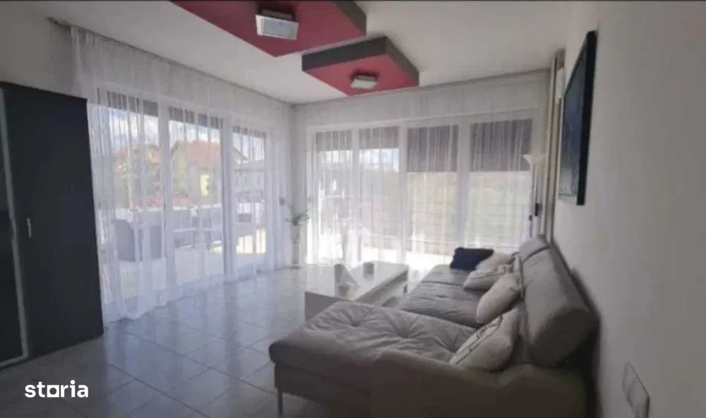 Penthouse, 2 camere semidecomandate, Zorilor