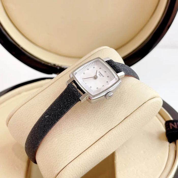 Оригинальные новые Tissot Lovely женские часыс брилиантами Швейцария
