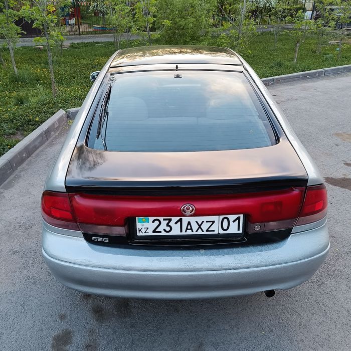 Mazda 626 (Кронос)