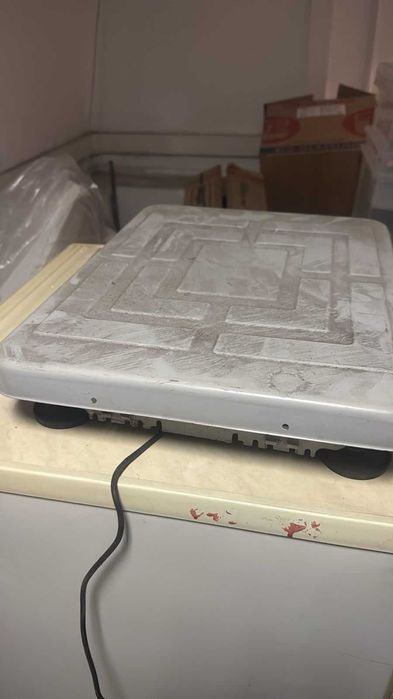 Весы электронные Б/У