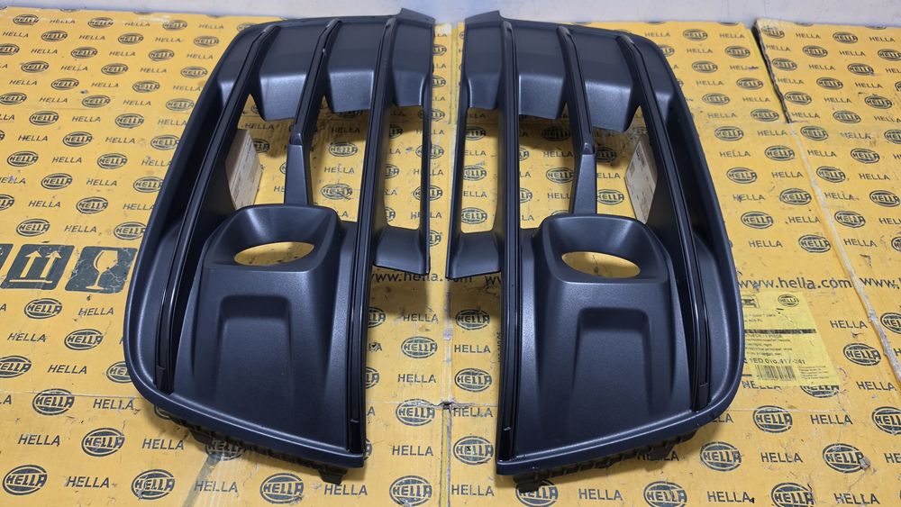 Grila bara fata S Line Audi Q7 4M 4M0807681E 4M0807682E