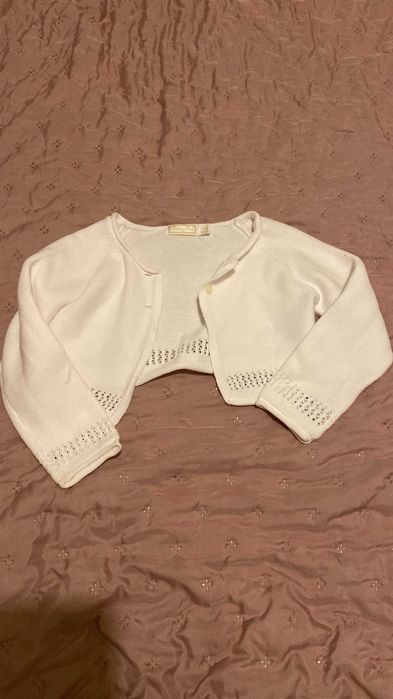 Vand set rochita ocazie fetite 2-3 ani, cu pantofiori de piele