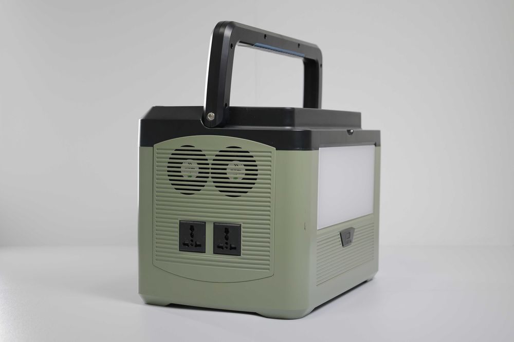 Портативная электростанция YL -2000