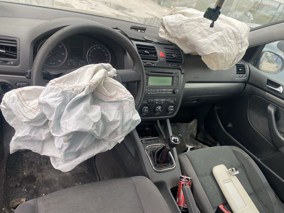 Фолксваген голф5 1.9 тди 105кс на части  golf5 1.9 tdi