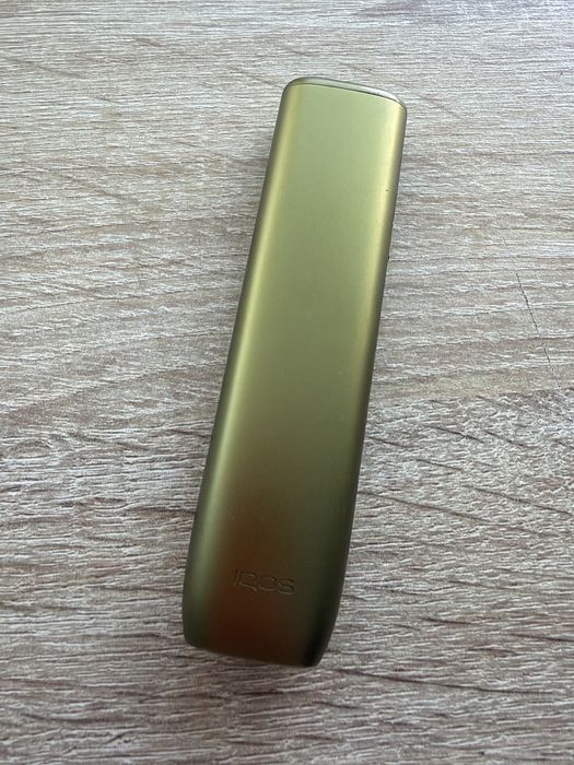 IQOS ILUMA i ONE poze reale stare perfecta
