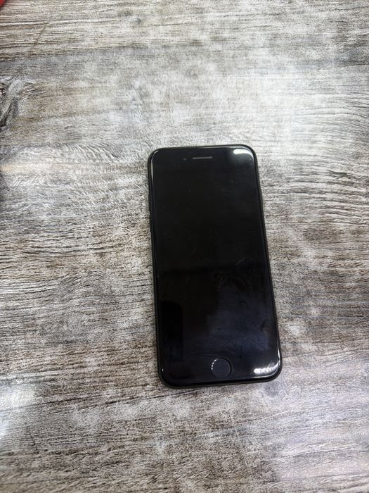 iphone se б/у