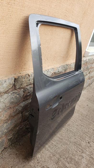 bronq/broni Задна дясна Ford Ranger 2021г.