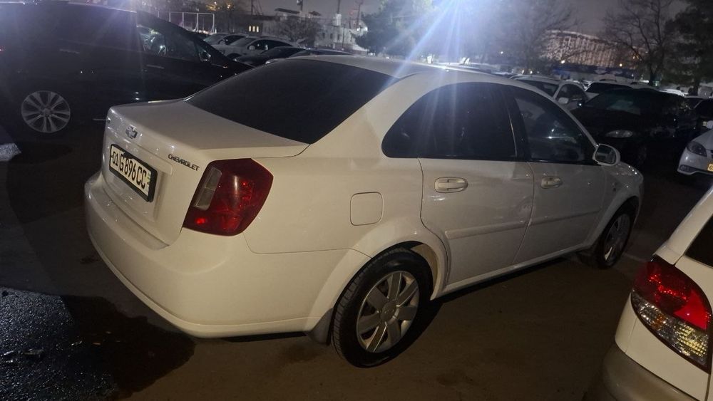 Lacetti 1.8  легенда