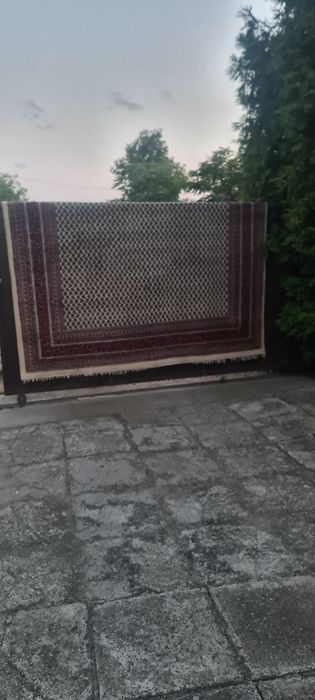 Covor persan din Lana