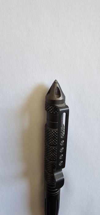 Тактическа химикалка