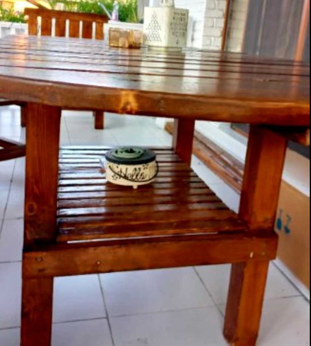 Градински комплект от масивно дърво