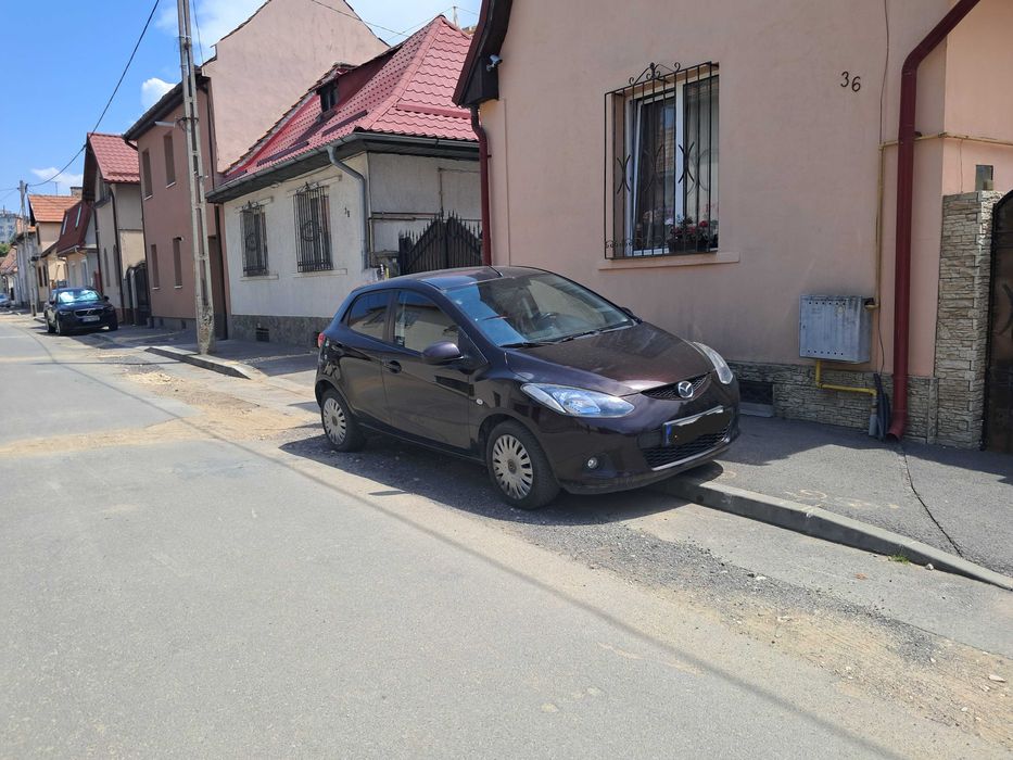 MAZDA 2 2008 — imagine 3