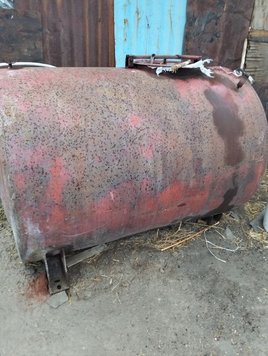 Продам железную бочку