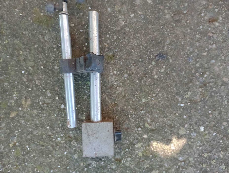 Магнитна индикаторна стойка