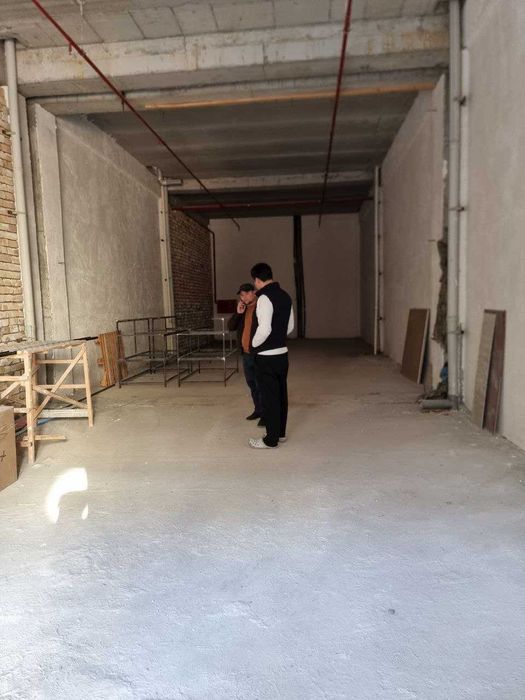 Продаётся 2 х этажное помещение в самом центре города — 360 м²