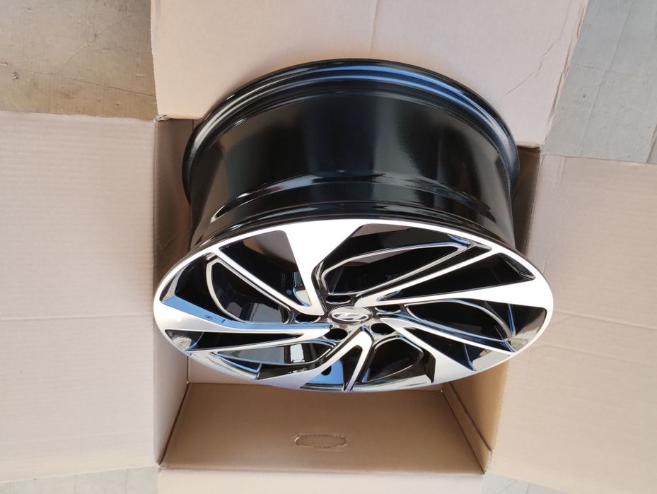 Jante 18 Hyundai Tucson Santa Fe Kona Ioniq IX35 IX55 
5 x 114.3 R18